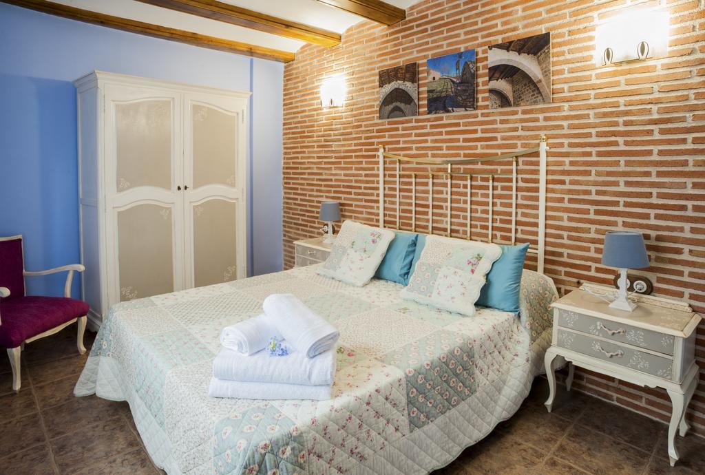 Apartamentos Rurales Millan La Mata de los Olmos Ngoại thất bức ảnh